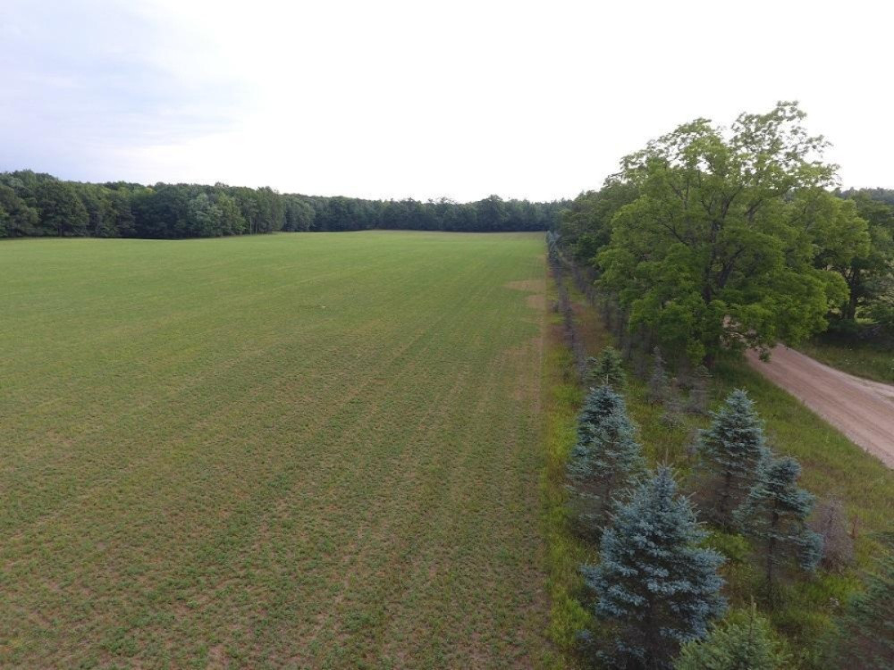 23476 5 Mile Road Morley, MI 49336 - Photo 5 of 9 DJI_0003