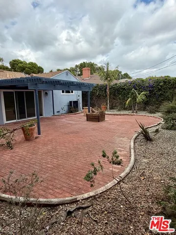 a view of a city street