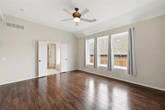 $400,000 | 3817 Regent Street, Midlothian, TX 76065