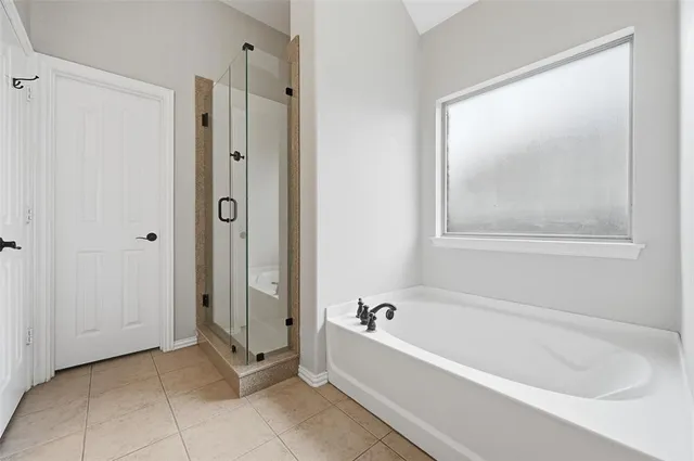 $400,000 | 3817 Regent Street, Midlothian, TX 76065