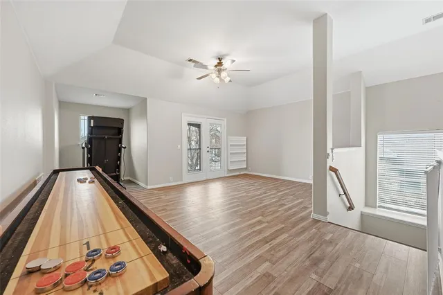 $400,000 | 3817 Regent Street, Midlothian, TX 76065