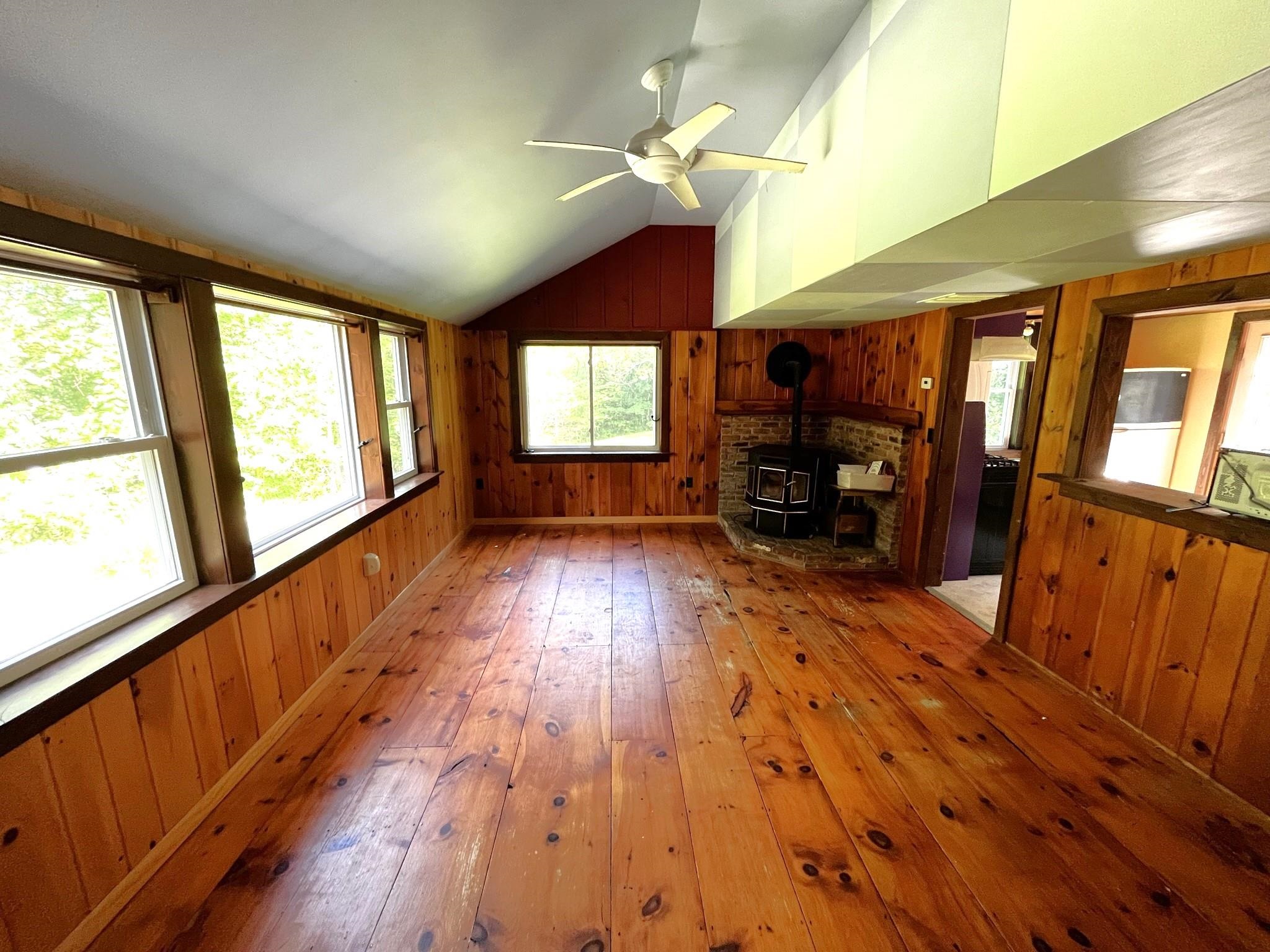 543 Skyboro Road Pownal, VT 05261 - Photo 12 of 38 Gallery Image 12