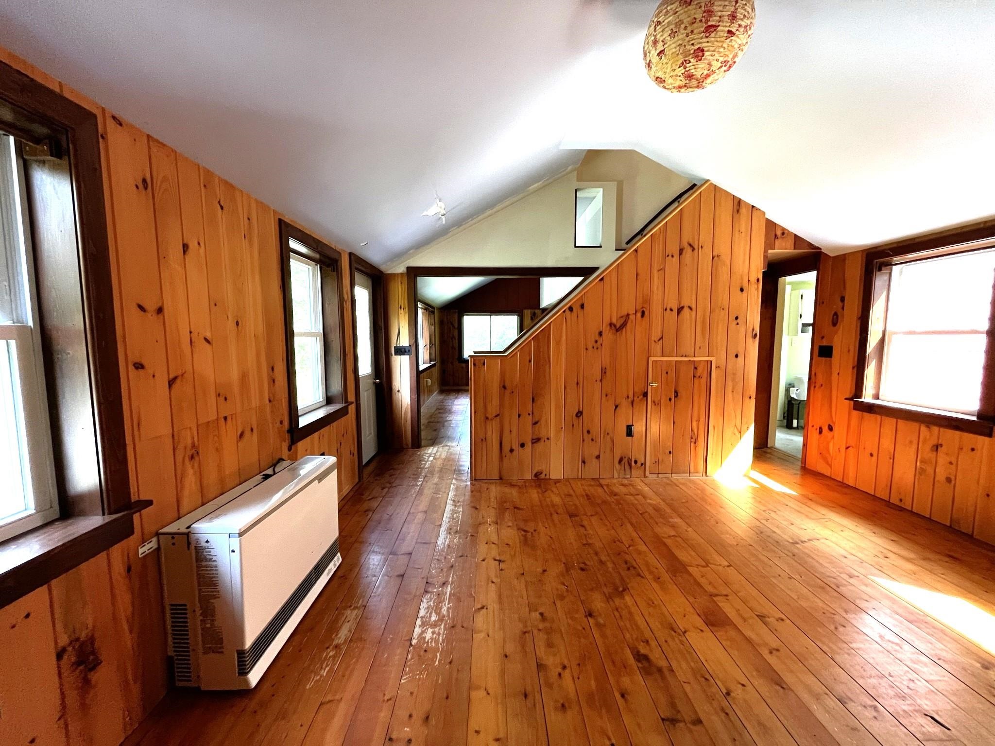 543 Skyboro Road Pownal, VT 05261 - Photo 17 of 38 Gallery Image 17