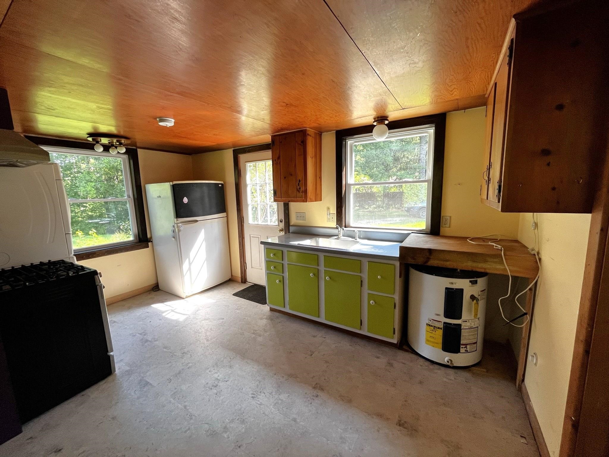 543 Skyboro Road Pownal, VT 05261 - Photo 8 of 38 Gallery Image 8