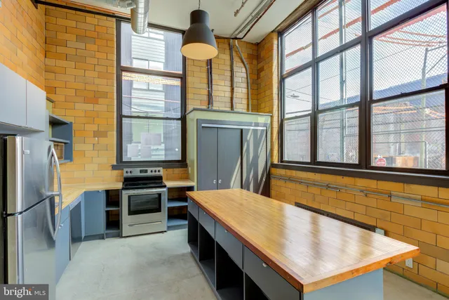 $1,600,000 | 111 West Norris Street, Philadelphia, PA 19122