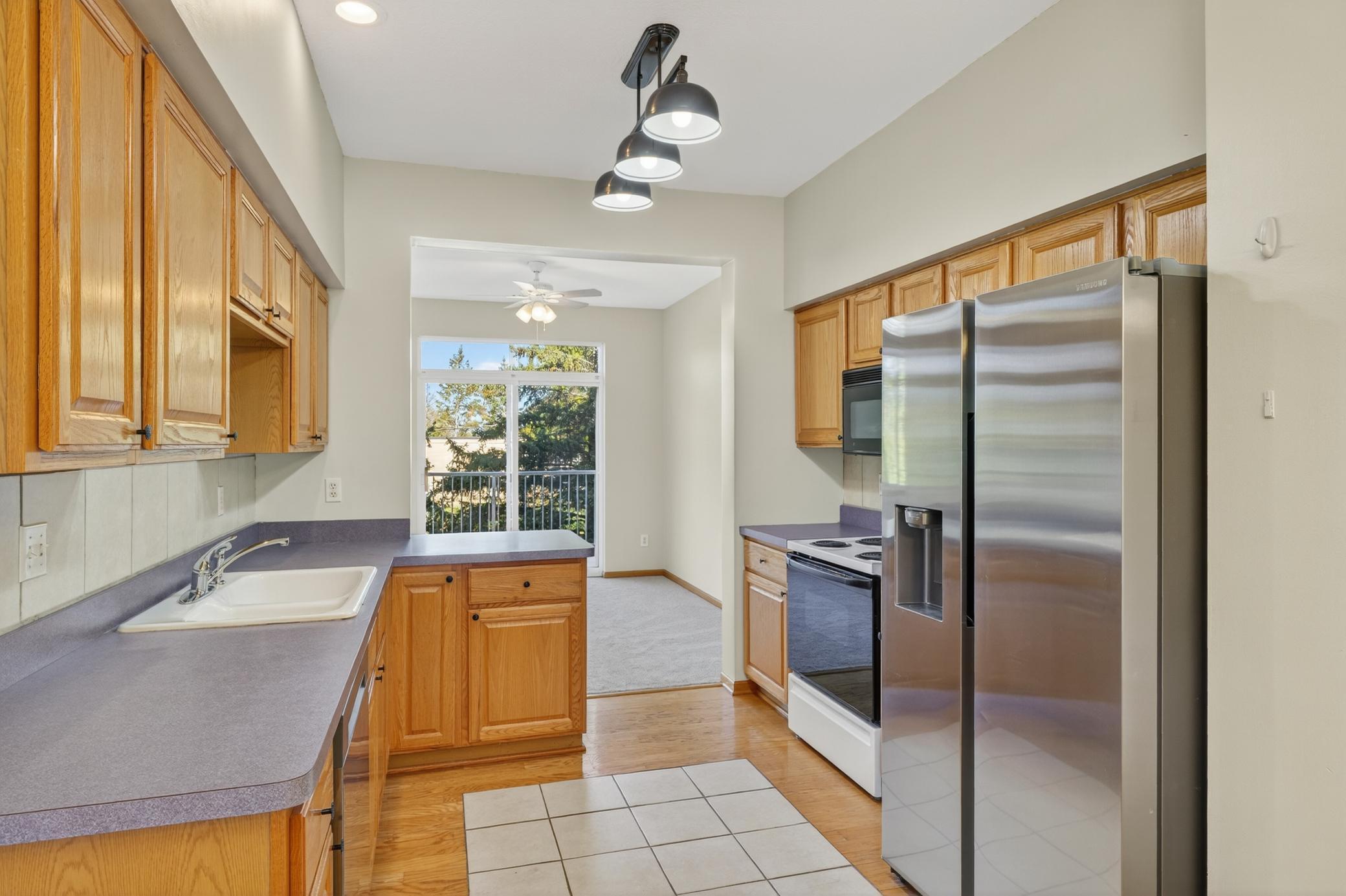 2177 Cool Stream Circle Eagan, MN 55122 - Photo 13 of 42