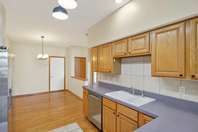 $325,000 | 2177 Cool Stream Circle, Eagan, MN 55122