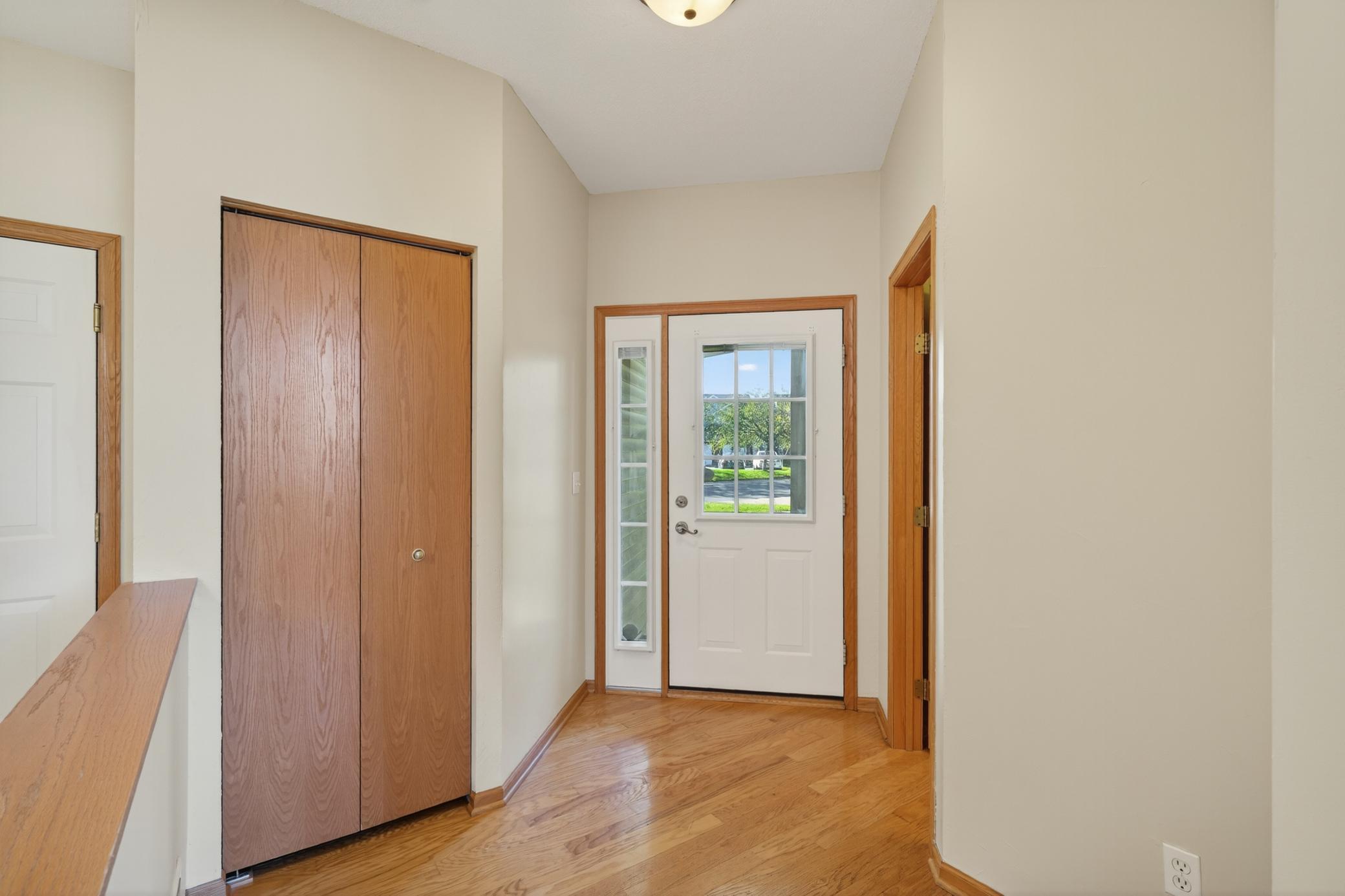 2177 Cool Stream Circle Eagan, MN 55122 - Photo 9 of 42