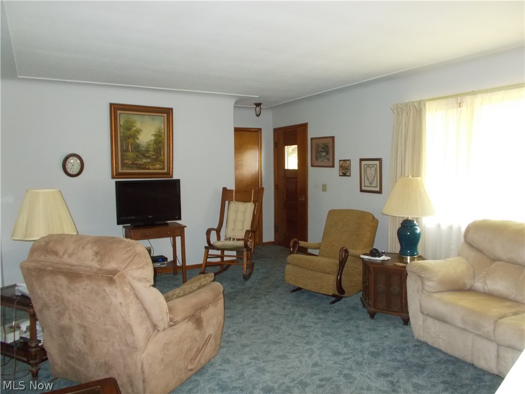 2221 South Ridge Road West Ashtabula, OH 44004 - Photo 4 of 18