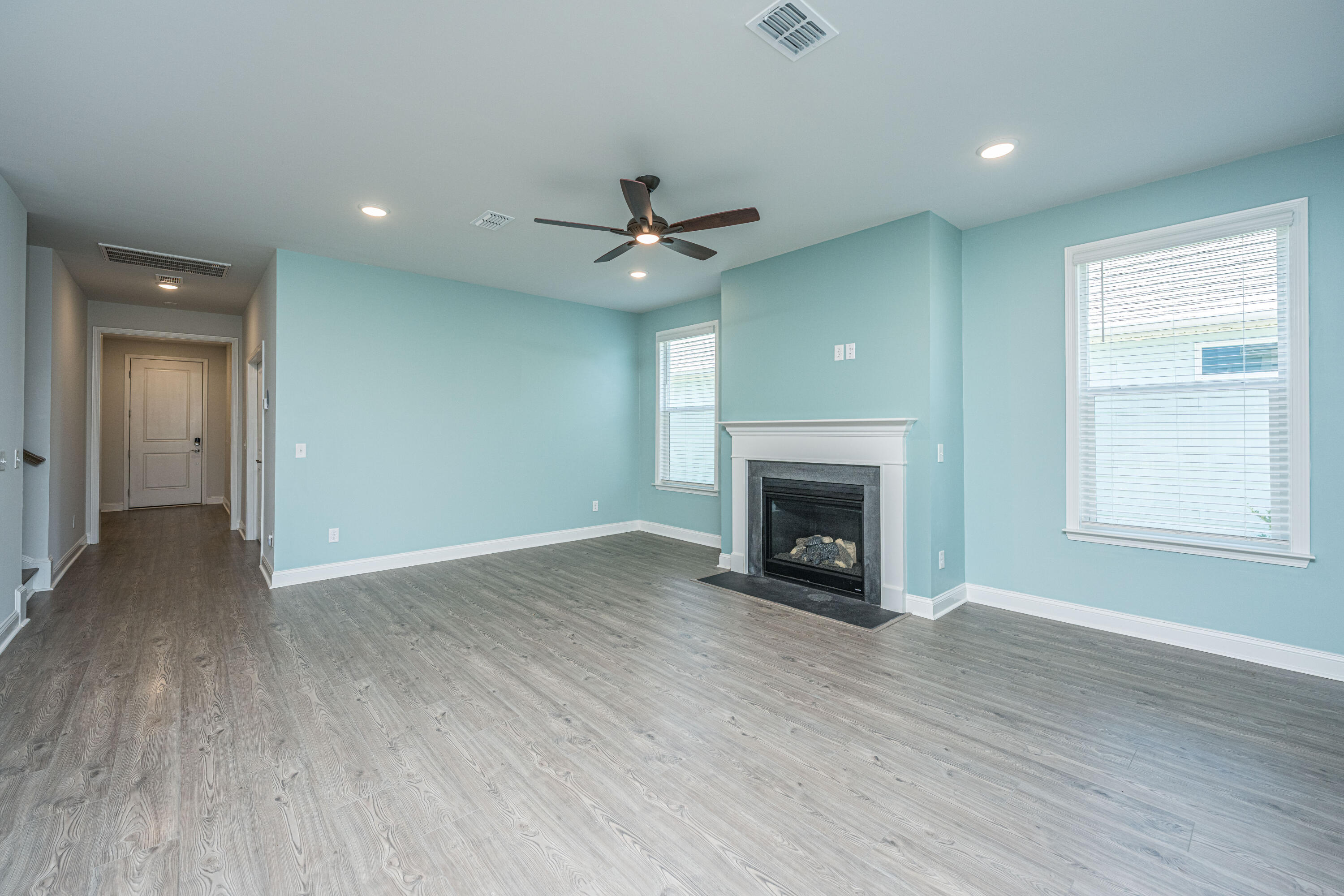 322 Autumn Azalea Way Summerville, SC 29486 - Photo 5 of 69