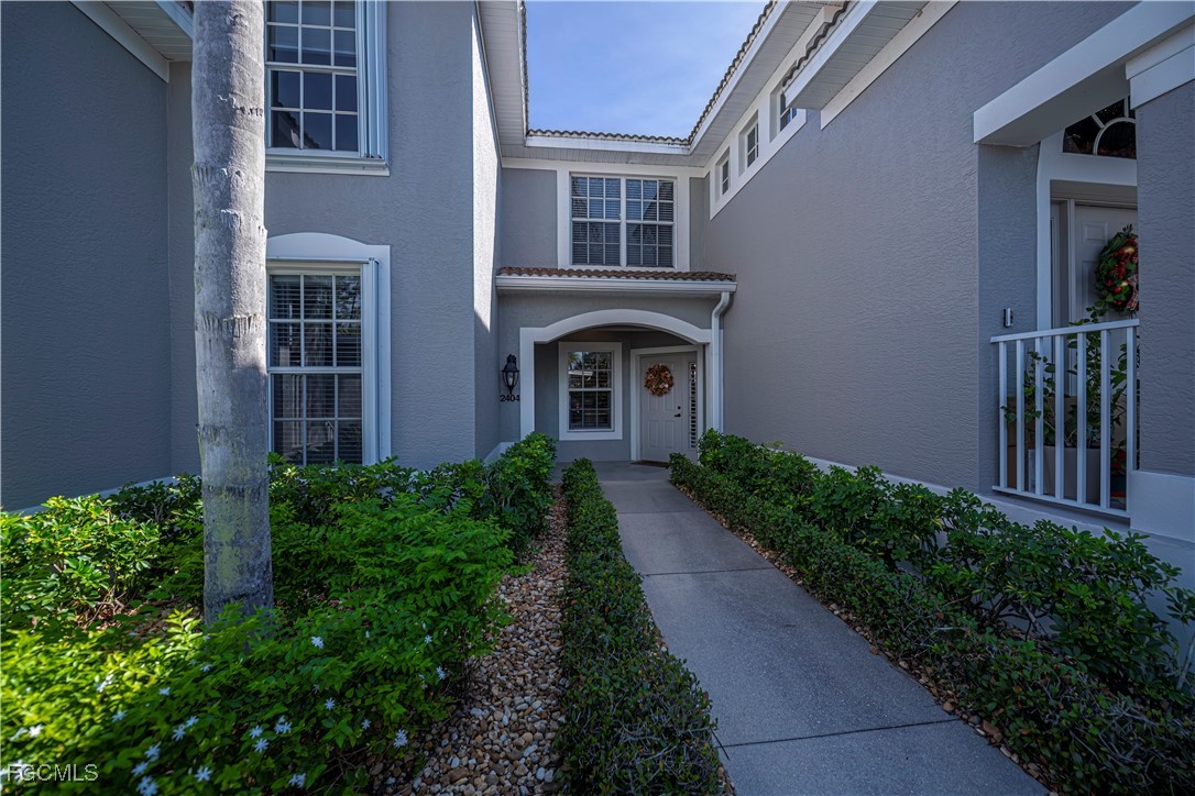 10109 Colonial Country Club Boulevard, Unit 2404 Fort Myers, FL 33913 - Photo 3 of 44