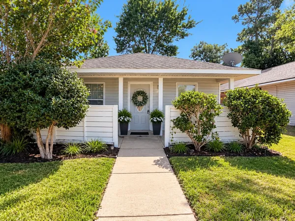 $1,600 | 11838 Greenmesa Drive, Houston, TX 77044