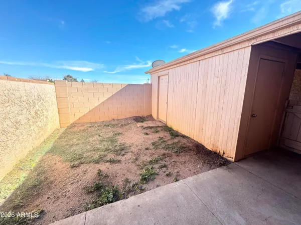 $1,200 | 615 South 3rd Street, Sierra Vista, AZ 85635