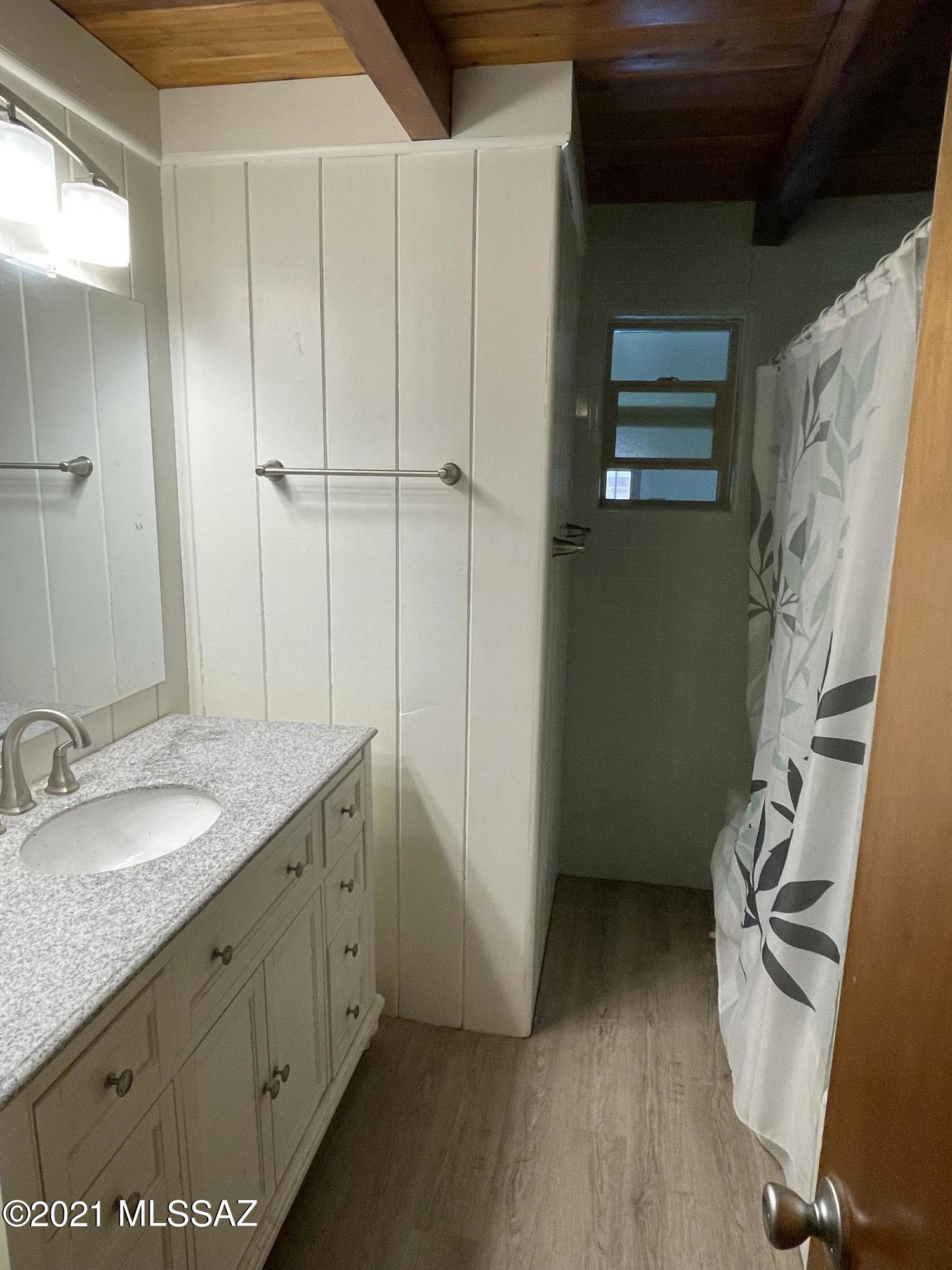 1231 North Swan Road Tucson, AZ 85712 - Photo 18 of 25 Gallery Image 18