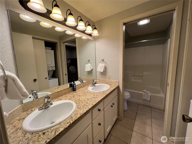 $2,500 | 100 Lake Chelan Shores Drive, Unit 145, Chelan, WA 98816