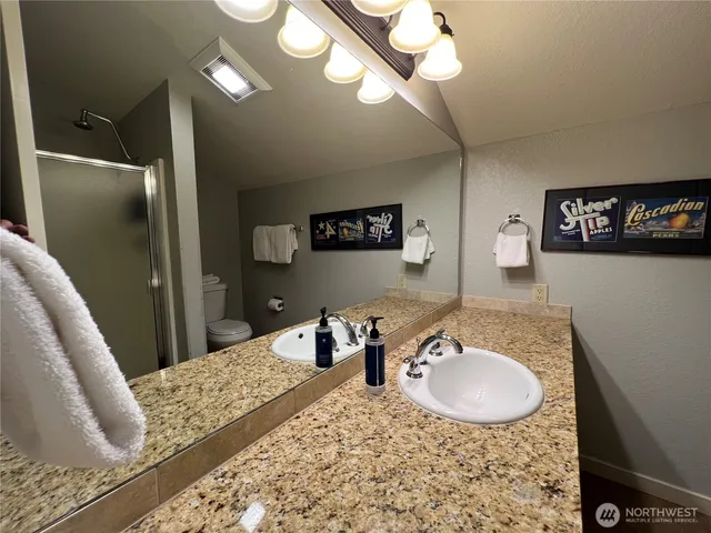 $2,500 | 100 Lake Chelan Shores Drive, Unit 145, Chelan, WA 98816