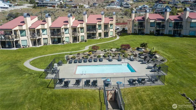 $2,500 | 100 Lake Chelan Shores Drive, Unit 145, Chelan, WA 98816