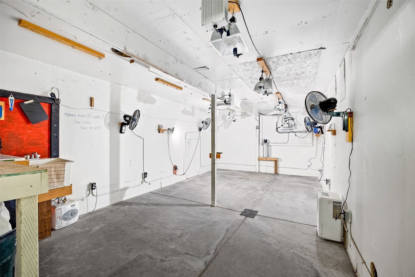 597 Sheep Ridge Road Fairplay, CO 80440 - Photo 41 of 50 a view of a room with gym equipment