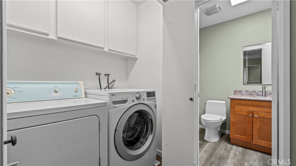 1013 West Linden Street, Unit 7 Riverside, CA 92507 - Photo 17 of 35