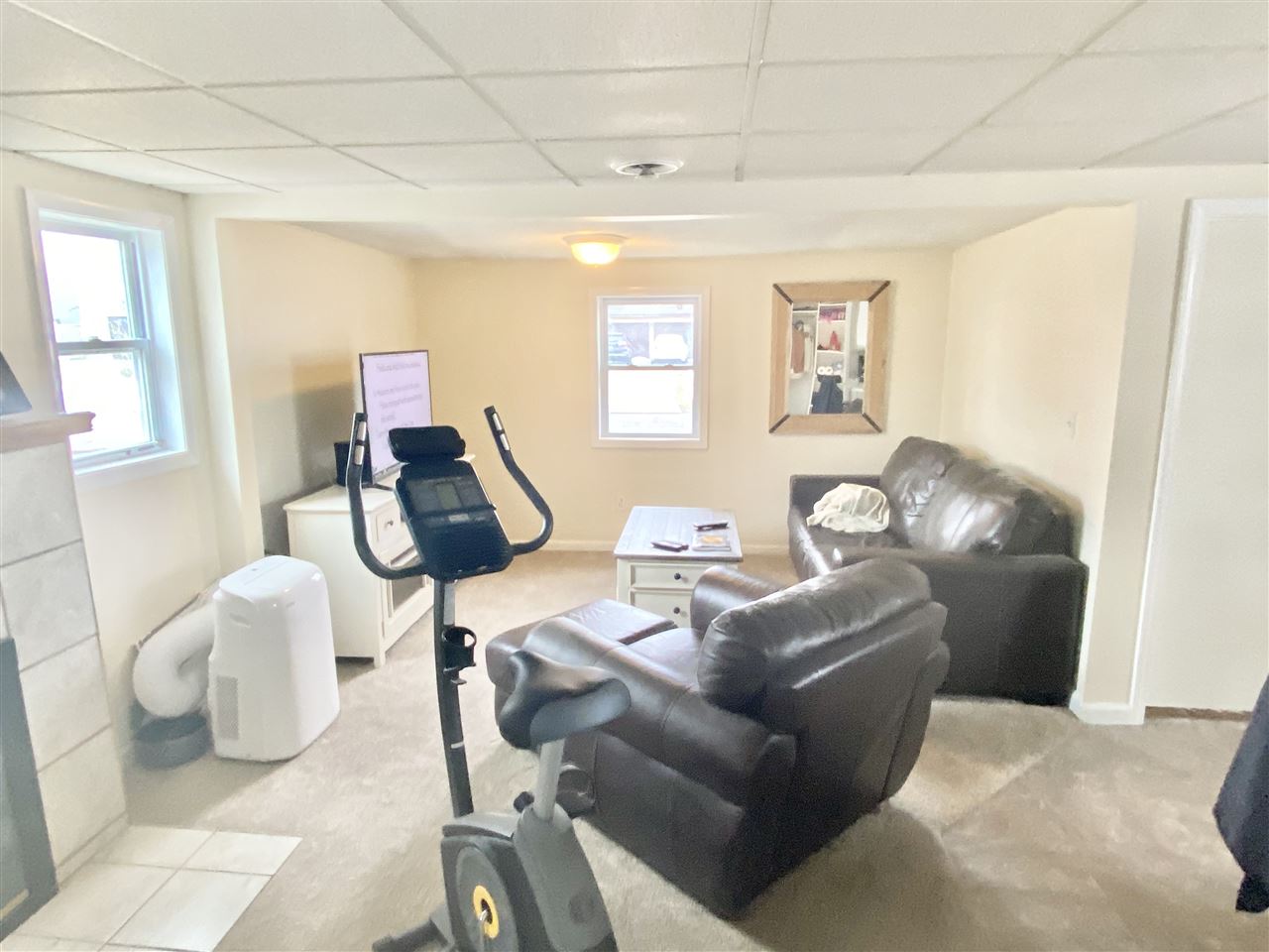 2470 Ruth Drive Fenton, MI 48430 - Photo 13 of 25 50035578-12.JPG