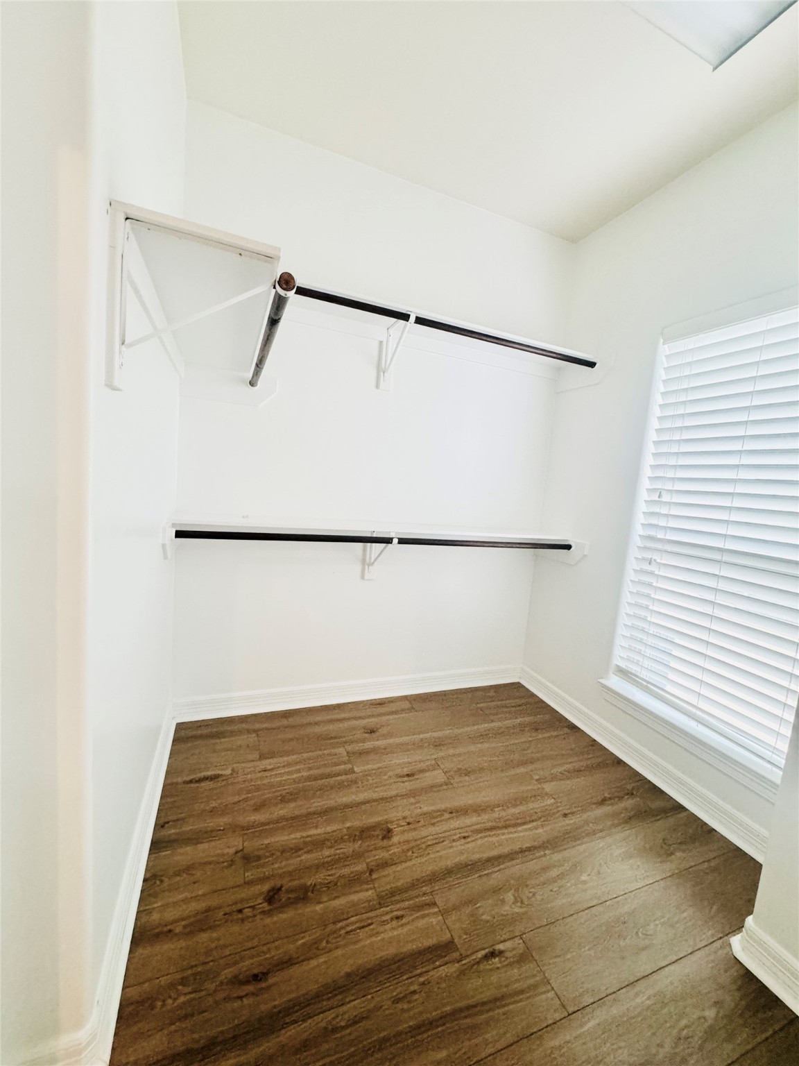 3846 Center Street Houston, TX 77007 - Photo 24 of 37 a view of a room