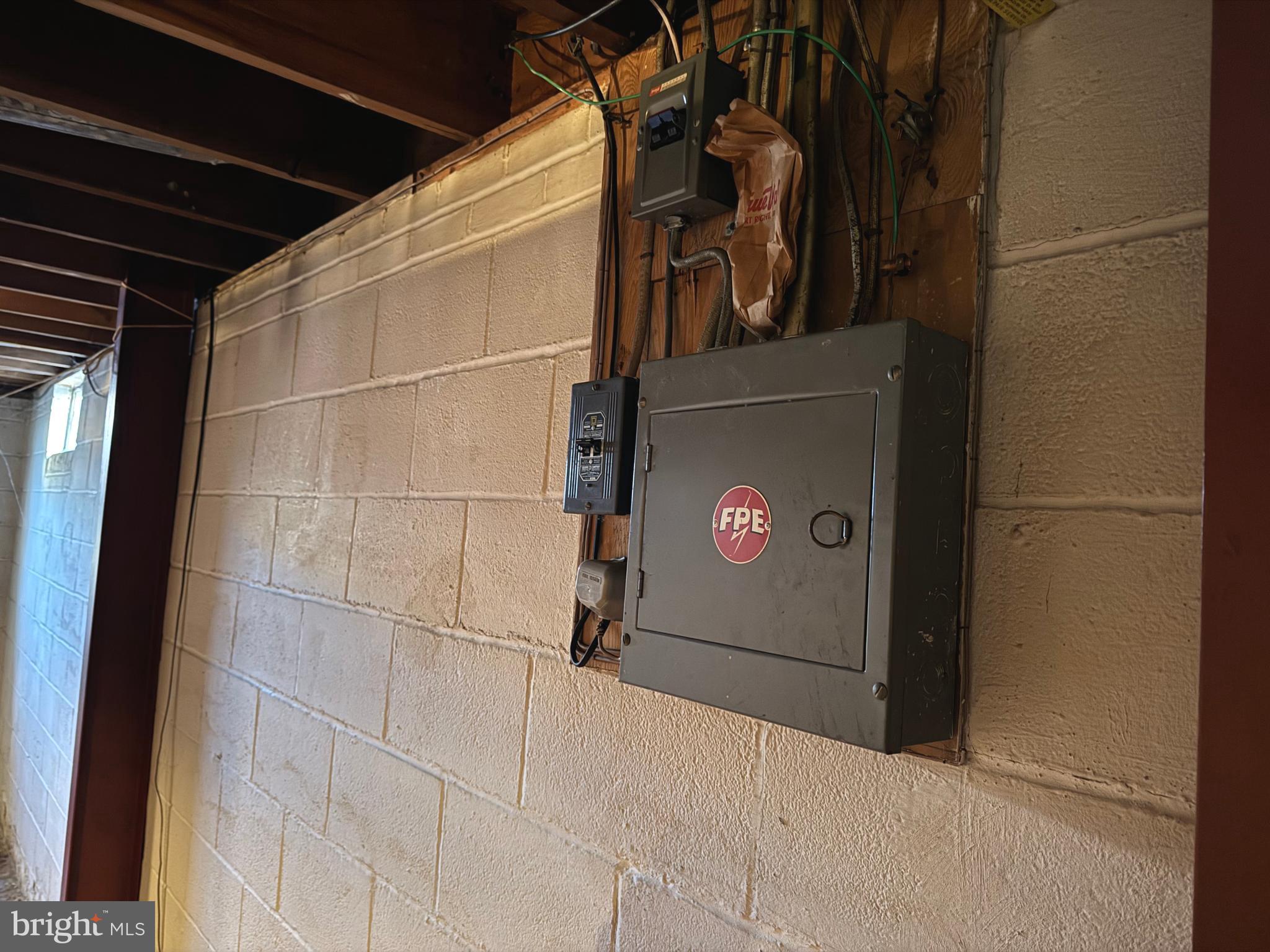 1309 Commerce Street Winchester, VA 22601 - Photo 25 of 27 a close up of a wall