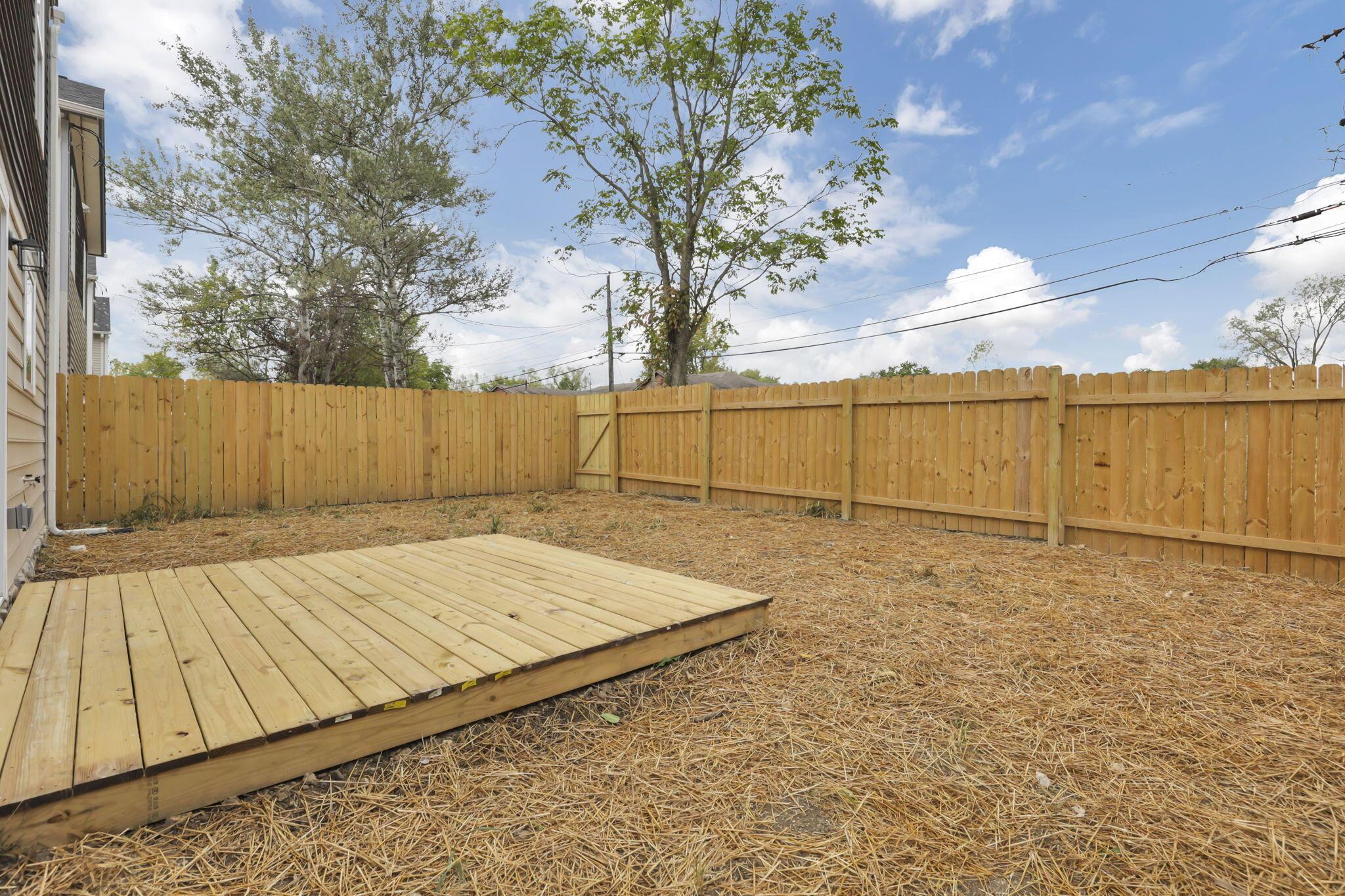 1555 Delbert Road Columbus, OH 43219 - Photo 45 of 48 45-web-or-mls-0N4A2683