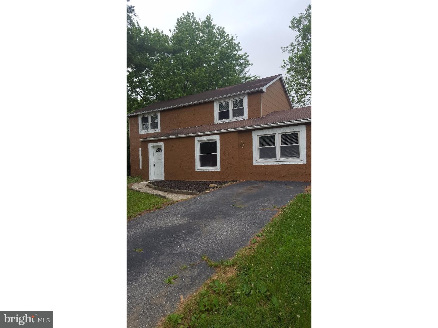 565 Charleston Road Willingboro, NJ 08046 - Photo 2 of 21 Gallery Image 2