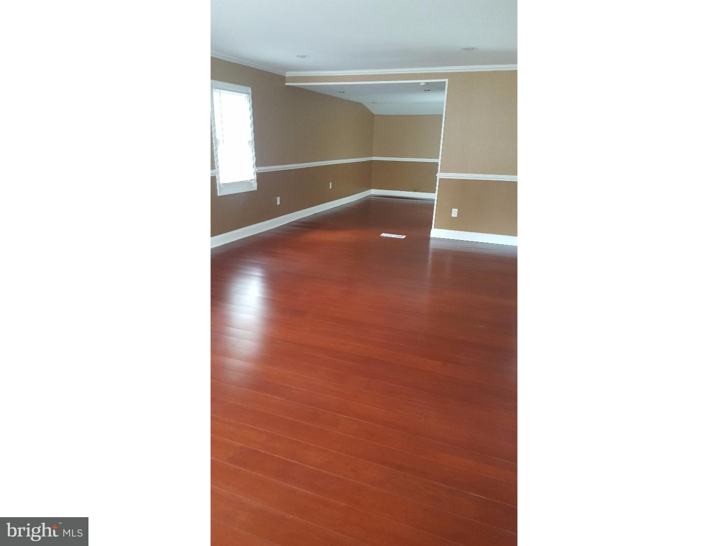 565 Charleston Road Willingboro, NJ 08046 - Photo 5 of 21 Gallery Image 5