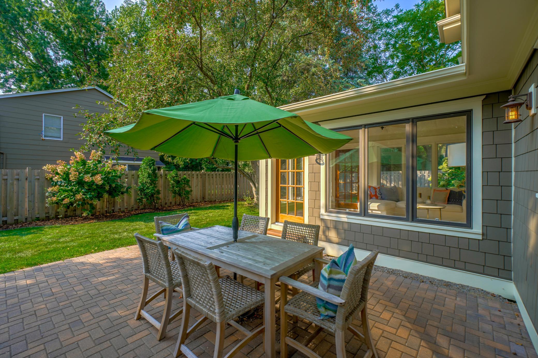 1080 Overlook Road Mendota Heights, MN 55118 - Photo 27 of 68 Gallery Image 27