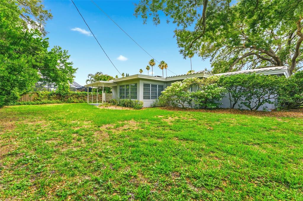 1705 Indian Rocks Road Belleair, FL 33756 - Photo 28 of 31