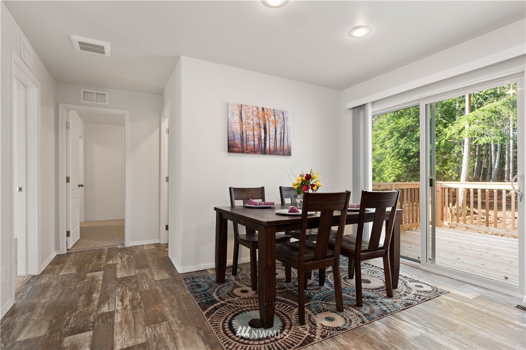 4063 Degraff Road Oak Harbor, WA 98277 - Photo 12 of 25 Gallery Image 12