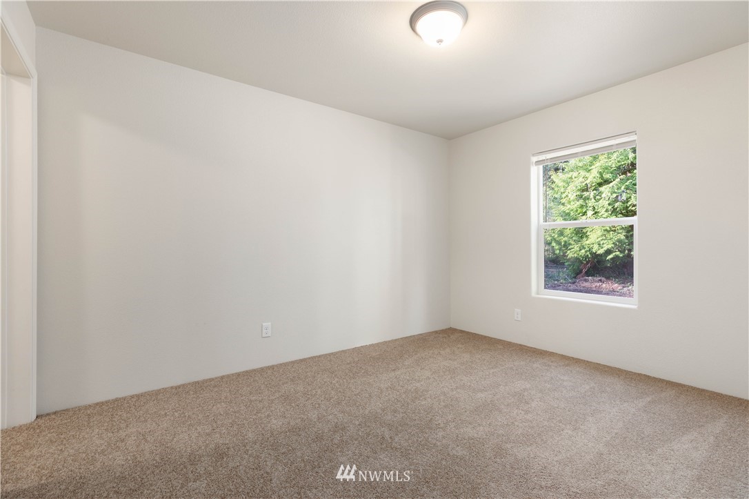 4063 Degraff Road Oak Harbor, WA 98277 - Photo 15 of 25 Gallery Image 15