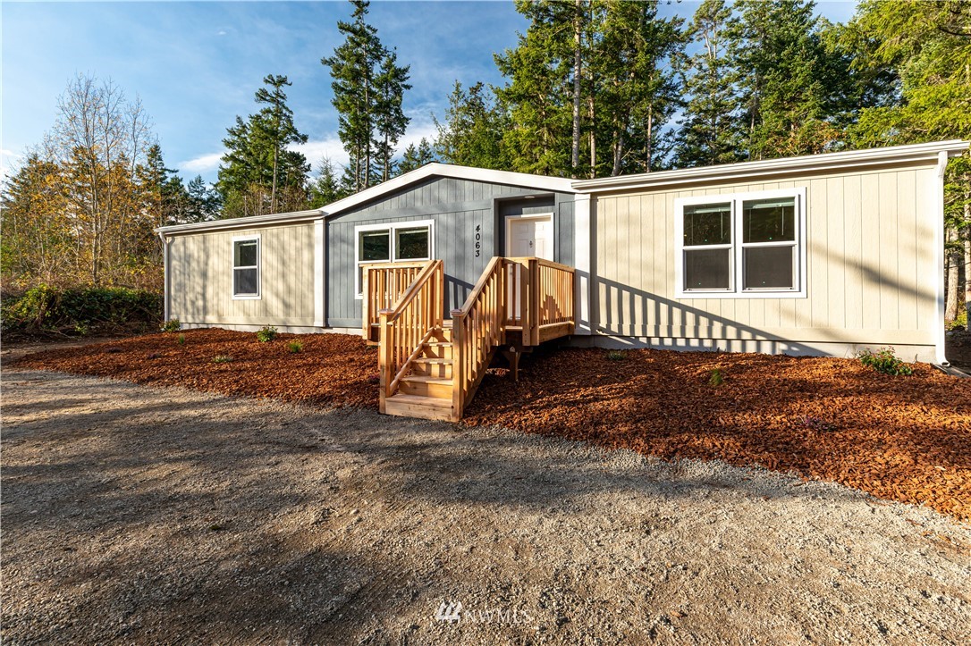 4063 Degraff Road Oak Harbor, WA 98277 - Photo 5 of 25 Gallery Image 5