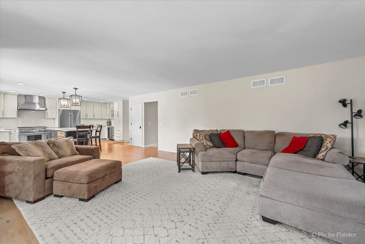 39W278 Baert Road St. Charles, IL 60175 - Photo 14 of 47 a living room with furniture and a couch