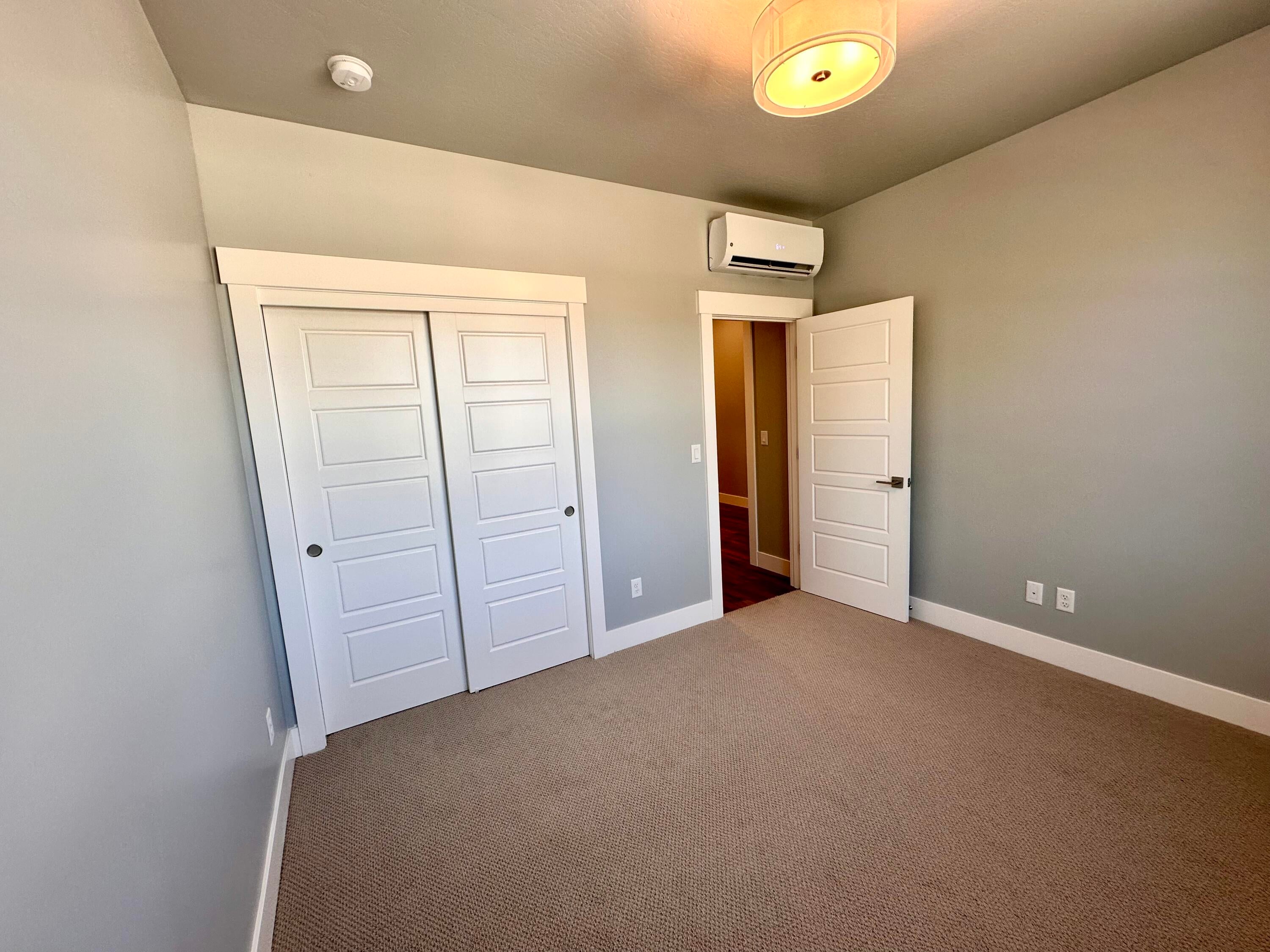 324 Randy Street Ashland, OR 97520 - Photo 24 of 35 Guest Bedroom