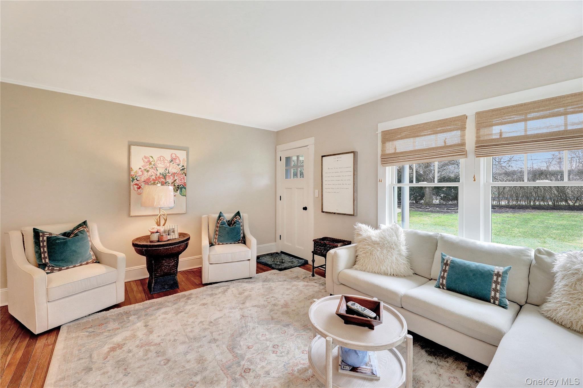 198 South Country Road Remsenburg, NY 11960 - Photo 12 of 46