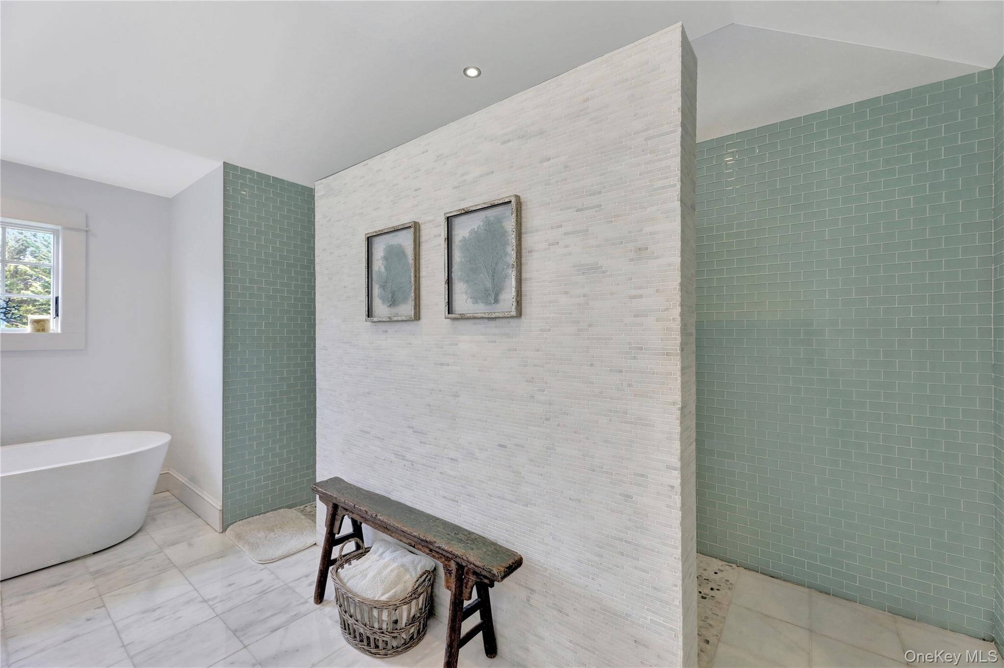 198 South Country Road Remsenburg, NY 11960 - Photo 22 of 46