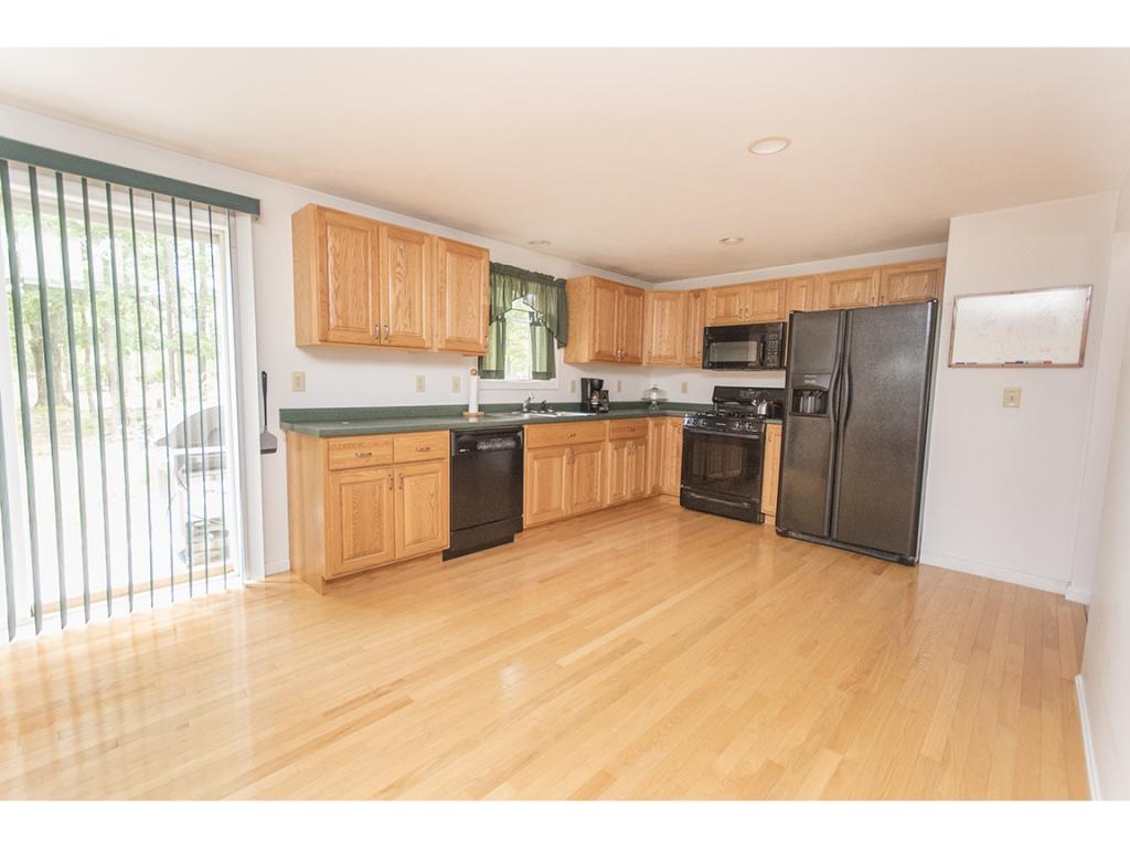 32 Walnut Hill Road Sandown, NH 03873 - Photo 2 of 28