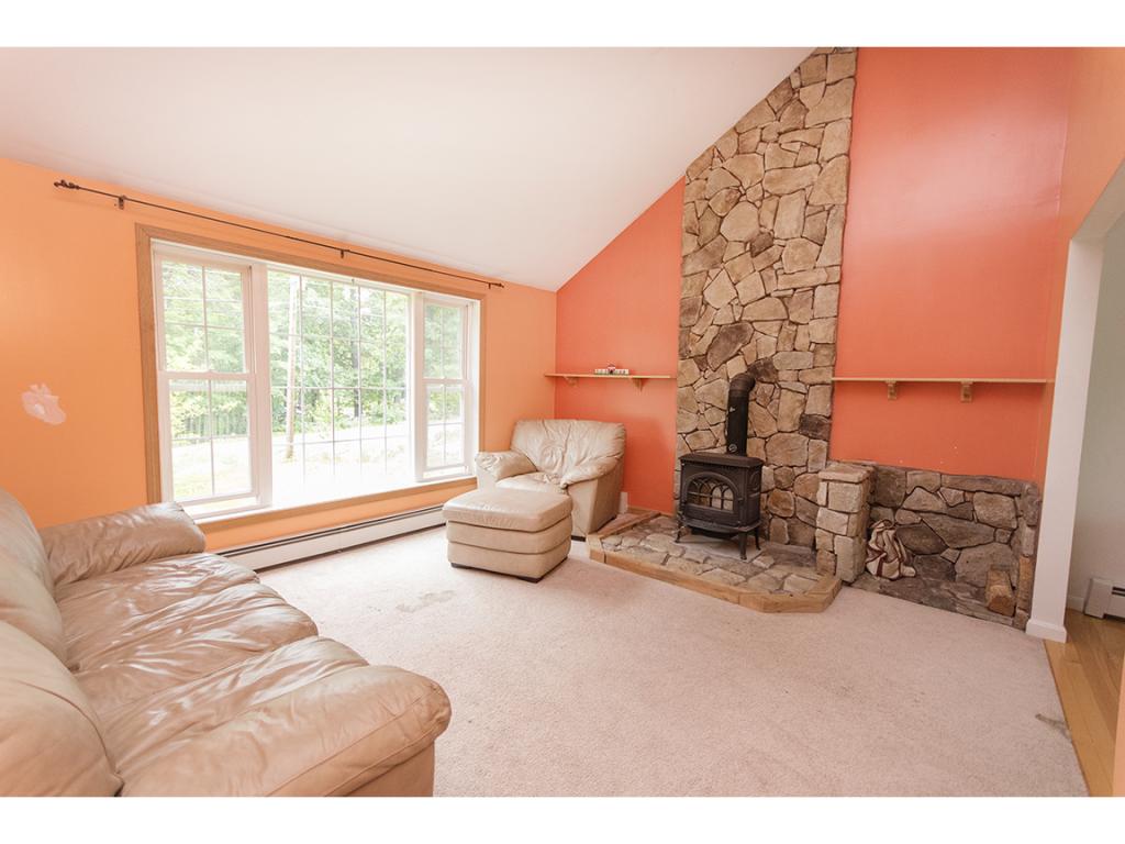32 Walnut Hill Road Sandown, NH 03873 - Photo 8 of 28