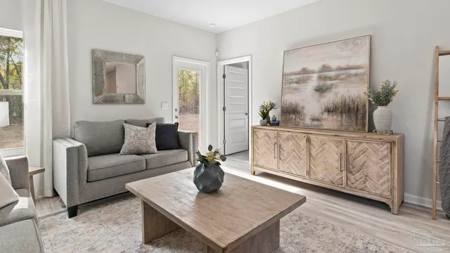 $281,900 | 8126 Fox Hunt Drive, Milton, FL 32583