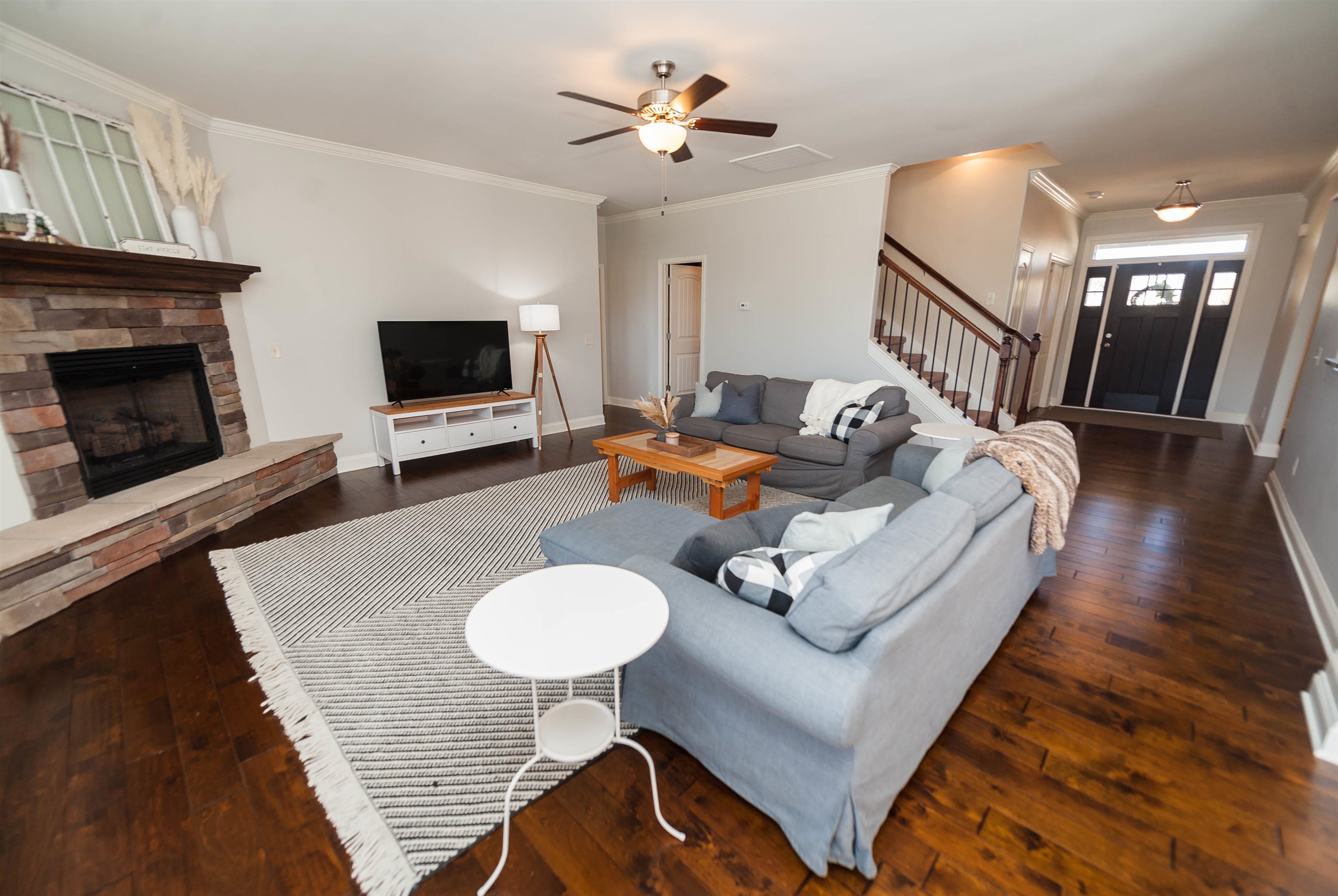 2125 Edwards Lake Road Greer, SC 29651 - Photo 3 of 30