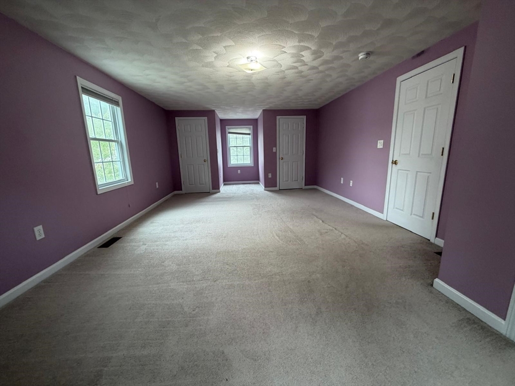107 Charant Road Lowell, MA 01854 - Photo 10 of 21