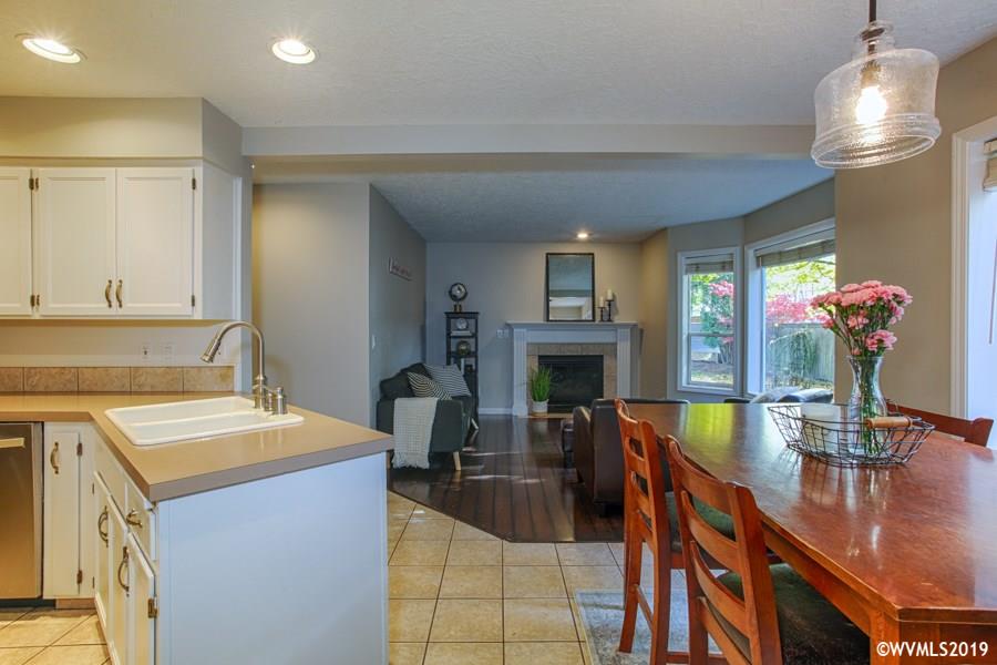 1230 Ridgepoint Street Northeast Keizer, OR 97303 - Photo 22 of 40 Gallery Image 22