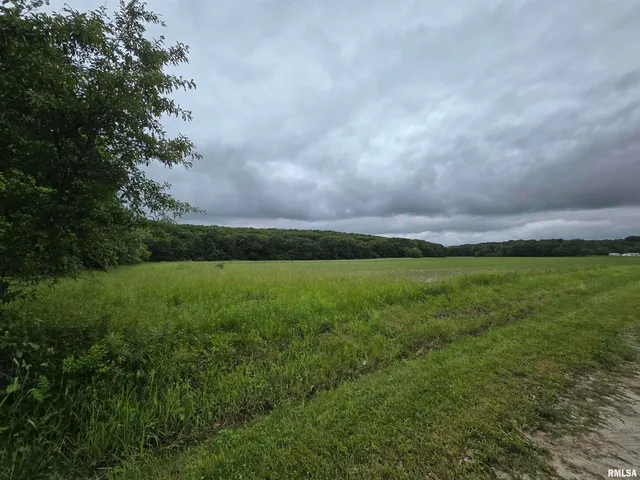 $950,000 | 1489 East 273rd Lane, Clayton, IL 62324