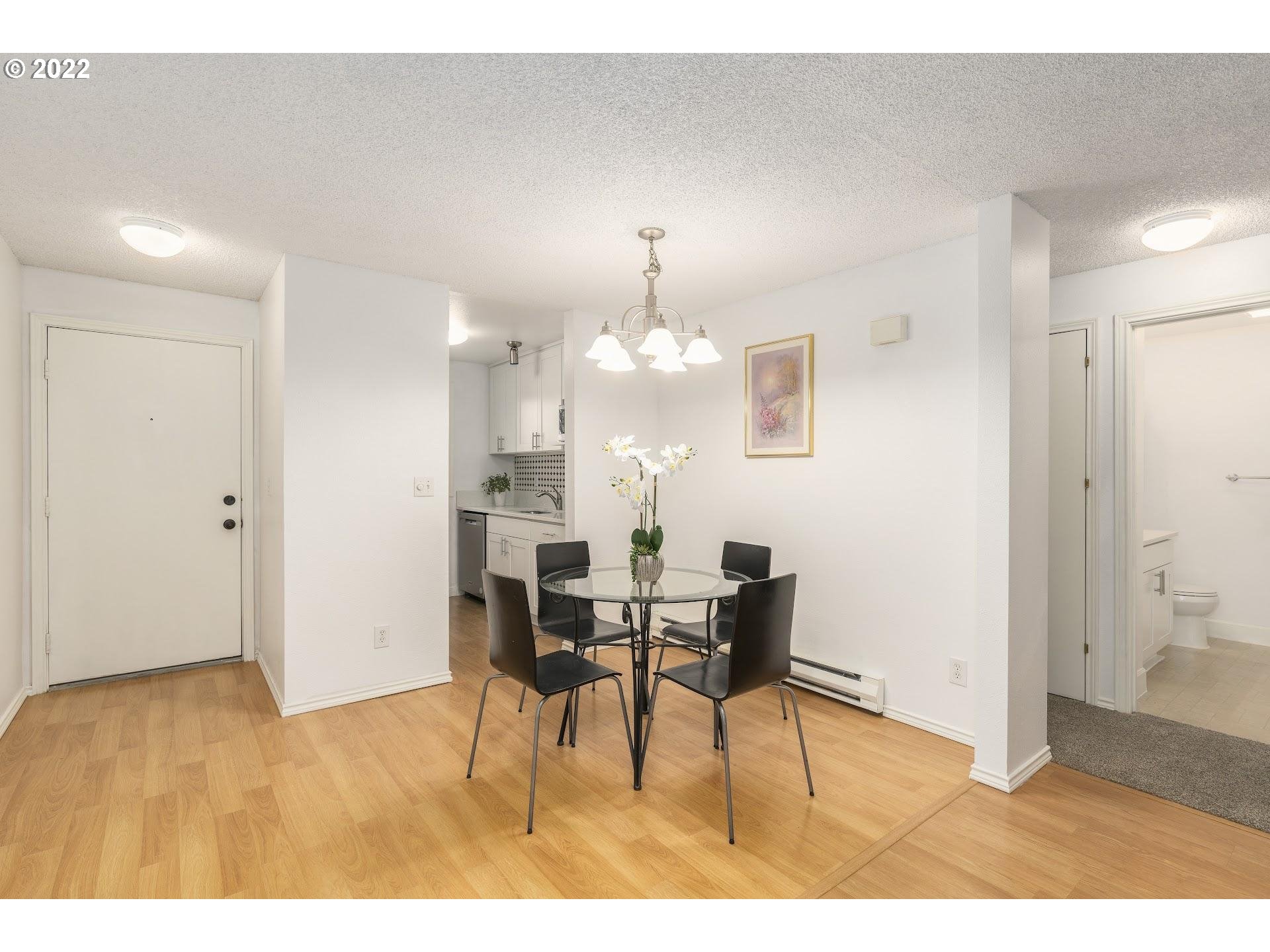 12618 Northwest Barnes Road, Unit 5 Portland, OR 97229 - Photo 11 of 28 Gallery Image 11