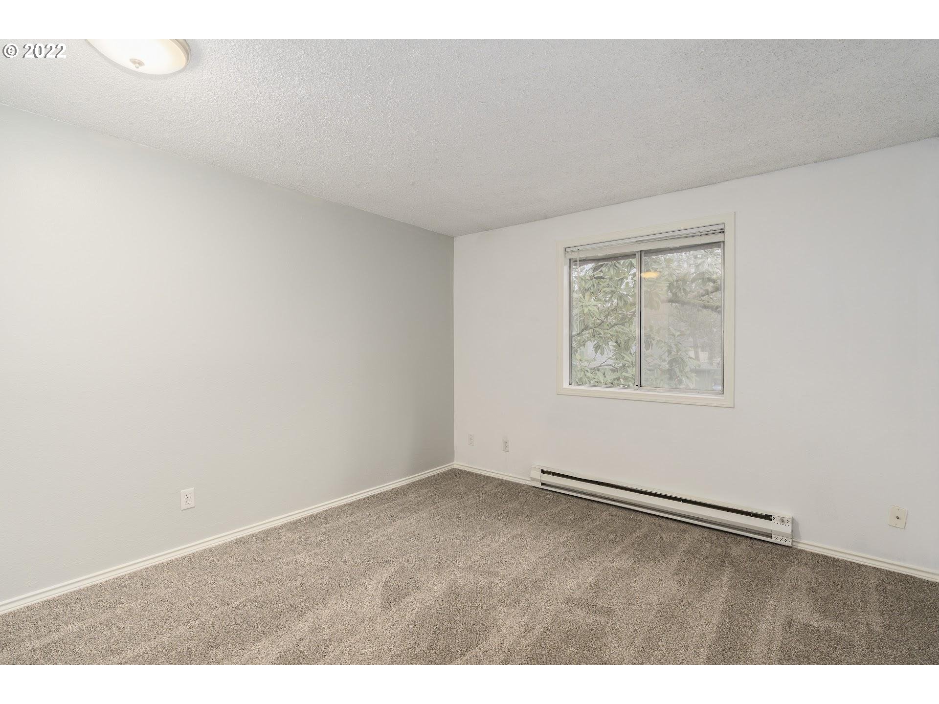 12618 Northwest Barnes Road, Unit 5 Portland, OR 97229 - Photo 18 of 28 Gallery Image 18