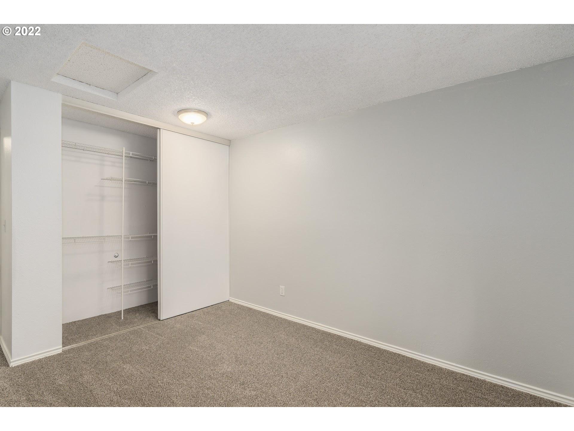 12618 Northwest Barnes Road, Unit 5 Portland, OR 97229 - Photo 19 of 28 Gallery Image 19
