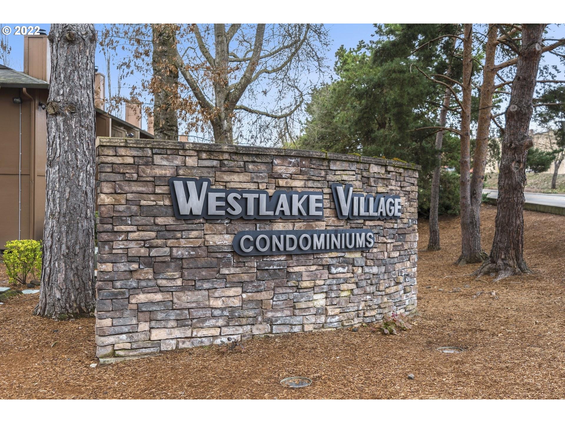 12618 Northwest Barnes Road, Unit 5 Portland, OR 97229 - Photo 27 of 28 Gallery Image 27