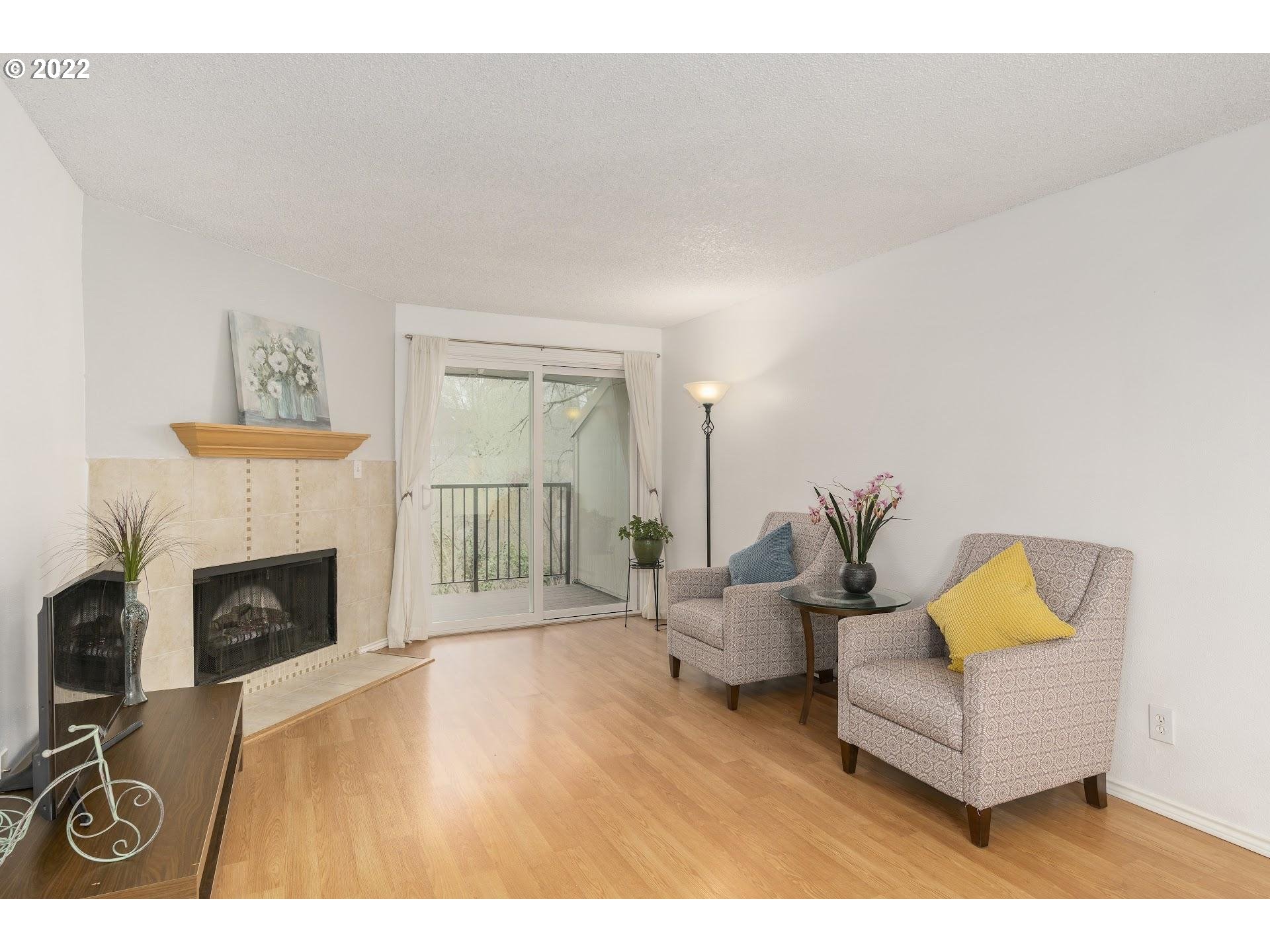 12618 Northwest Barnes Road, Unit 5 Portland, OR 97229 - Photo 6 of 28 Gallery Image 6